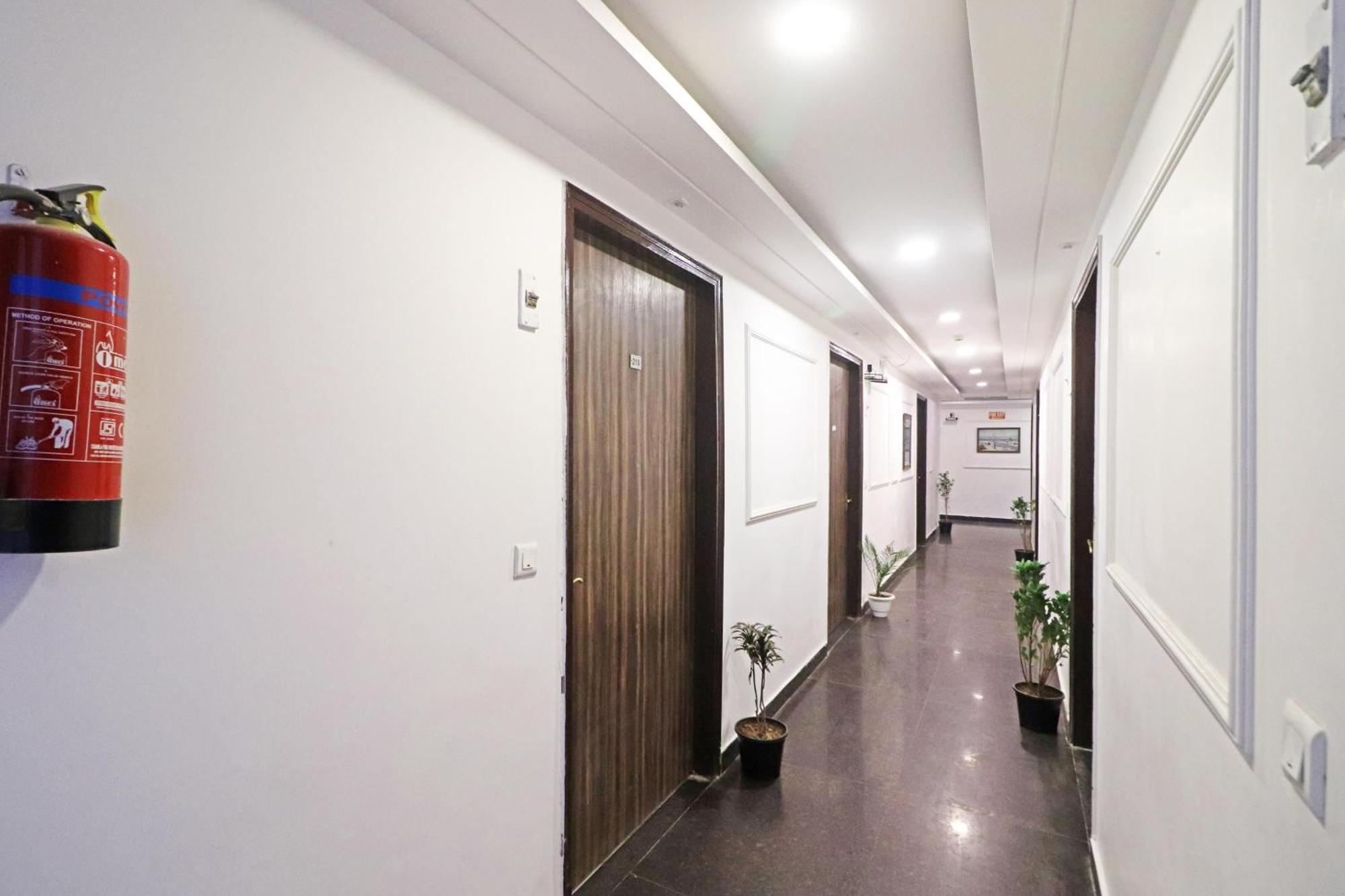 Hotel Mayda Prime Near Delhi Airport New Delhi Luaran gambar